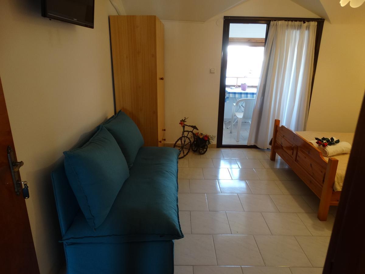 Christakos Apartments Vrasná Zewnętrze zdjęcie