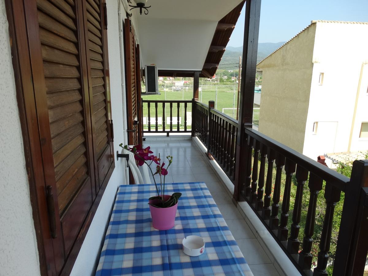 Christakos Apartments Vrasná Zewnętrze zdjęcie